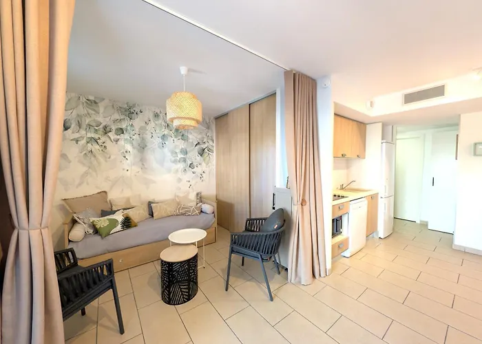 Cosy Vue Et Montagne